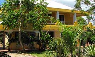 s Galeras, provides budget accommodations "with a million dollar view".